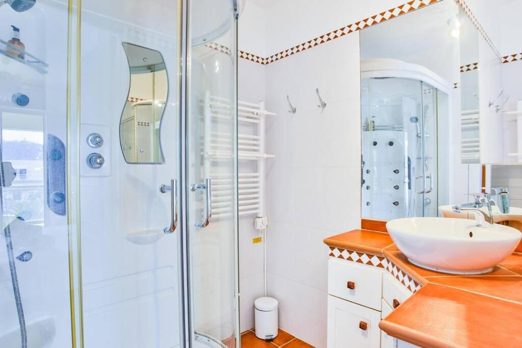Bright One Bdrm Apartment A/C-Swimming Pool/Congress By Olidesi Cannes Buitenkant foto